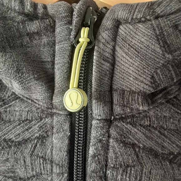 lululemon Scuba Hoodie Black Grey Geometric Leaf Feather Pattern Size 4 - Picture 5 of 14